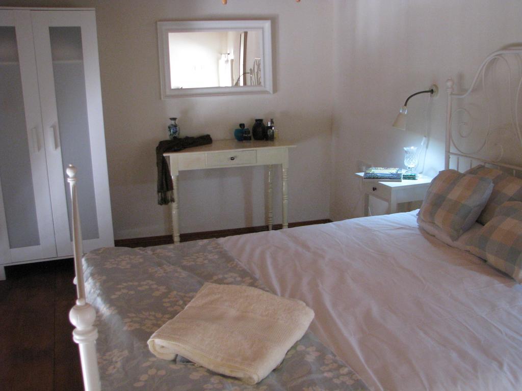 Dolphin Guest House&Studios Tochni Habitación foto