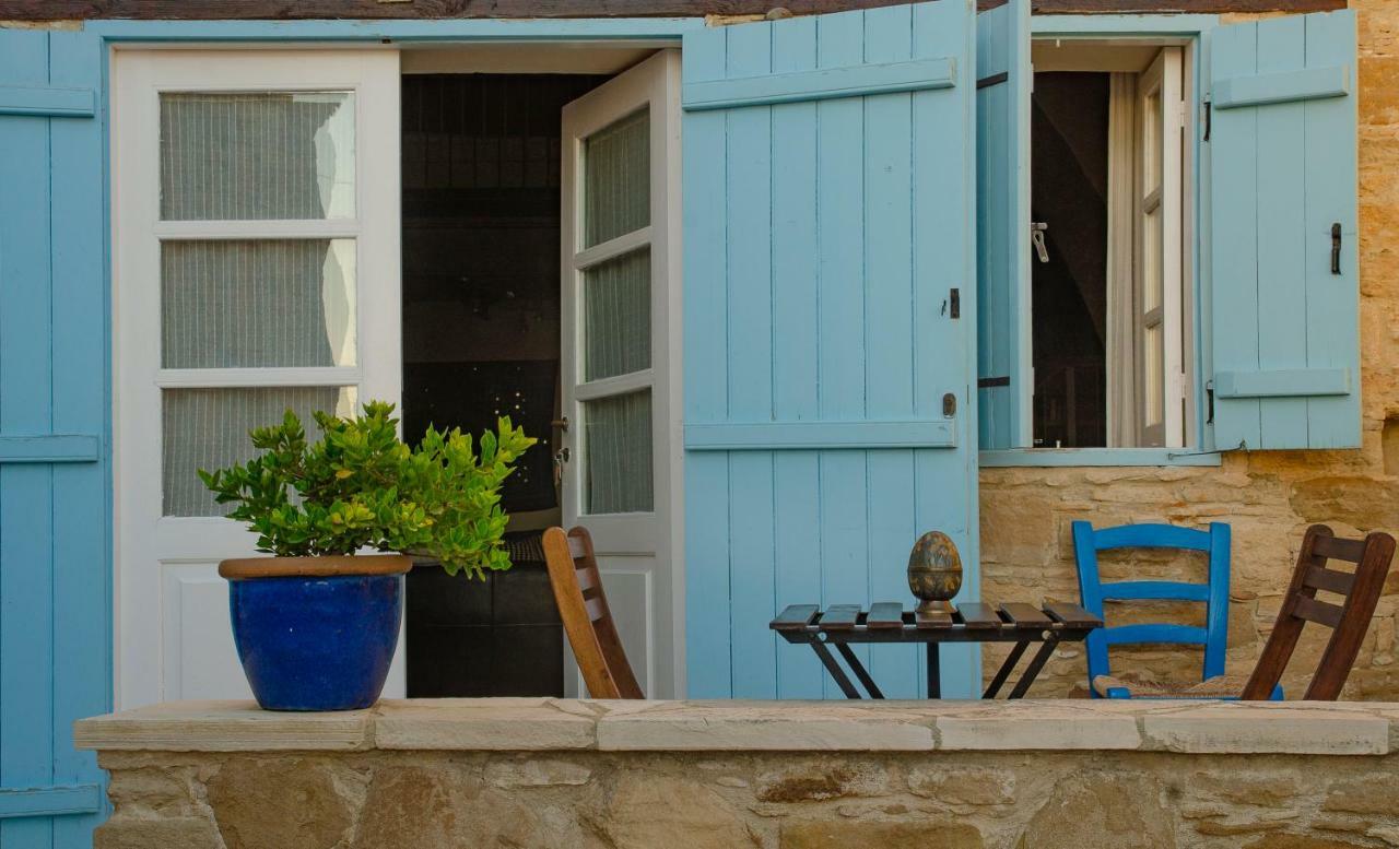 Dolphin Guest House&Studios Tochni Exterior foto