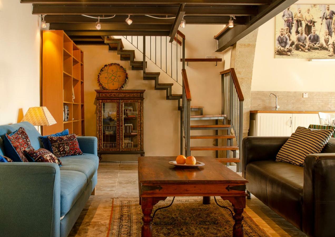 Dolphin Guest House&Studios Tochni Exterior foto